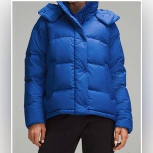 Lululemon Wunder Puff Jacket 600 Down Filled Size 12 in Symphony Blue